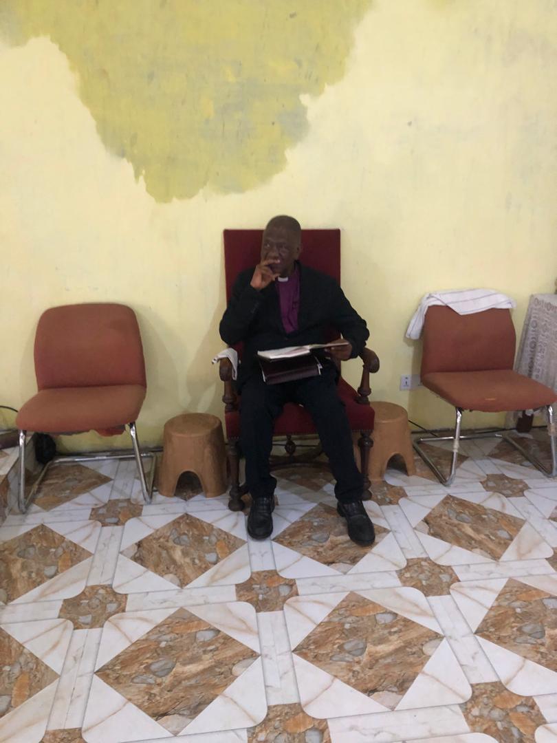 Bishop Reading the Word